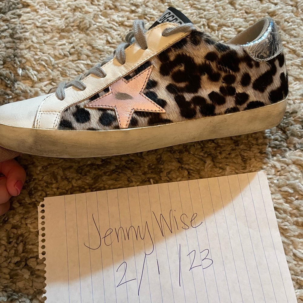 EUC Golden Goose Superstars, Size 39